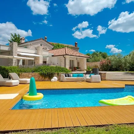 Villa Botanica Smoljanci